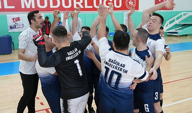 Down Sendromlular Futsal Şampiyonası'nda Bağcılar İkinci Oldu