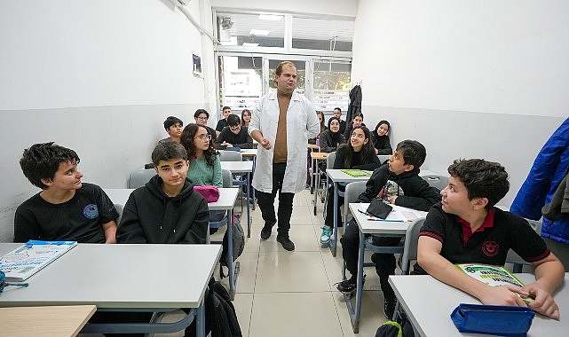 Gaziemir'de Ortaokul Öğrencilerine Ücretsiz Destek Eğitim Kursu Kayıtları 11 Mayıs'ta Başlıyor