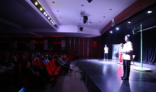 8. Genç Suare Tiyatro Festivali Başladı: 11 Okul 11 Farklı Oyunla Sahne Alacak
