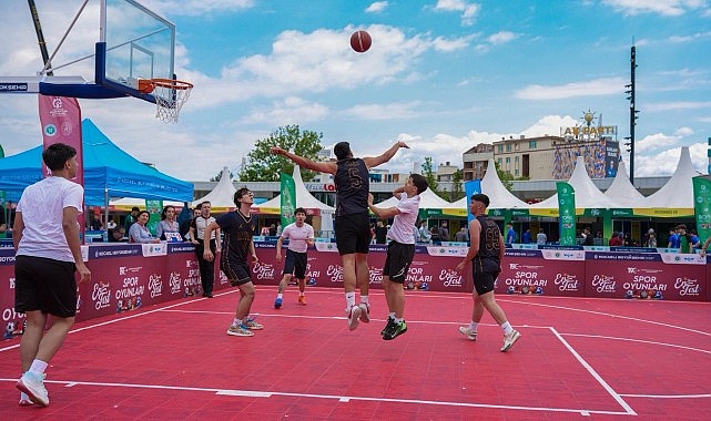 EnFest'te Gençlik Coşkusu Sahaya Taşındı: Spor ve Eğlence İç İçe