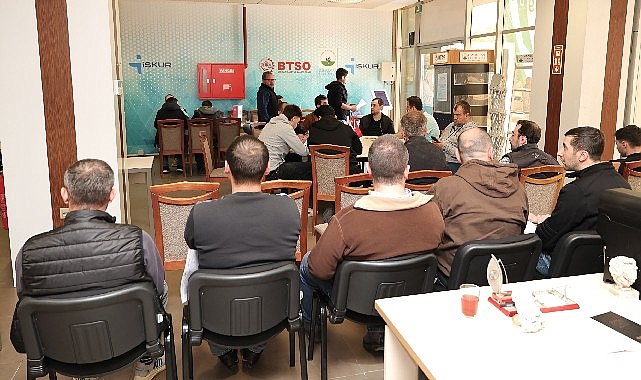 Osmangazi'de İstihdam Buluşmaları: 35 Kişi Haftada İş Sahibi Oldu