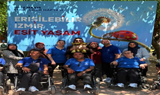 İzmir'de Özel Bireyler ve Gönüllüler Dostluk Köprüleri Kurdu: Engelliler Haftası'nda Anlamlı Buluşma
