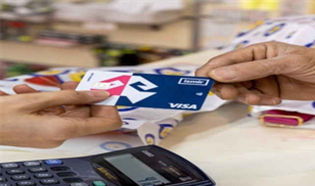 İzmir'de Sosyal Belediyecilik: Yüz Binlerce Haneye Milyonlarca Lira Destek