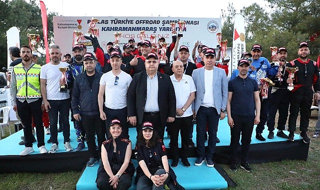 Kapıçam'da Nefes Kesen Offroad Mücadelesi: 22 Araç, 44 Sporcu Yarıştı