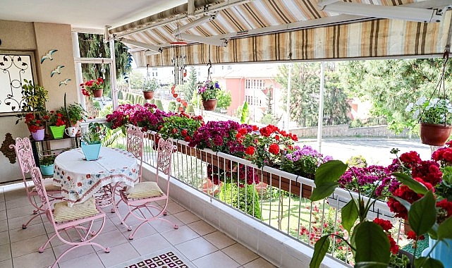 Karşıyaka Çiçek Festivali 23. Kez Kapılarını Açıyor: 15-17 Mayıs'ta Bostanlı'da