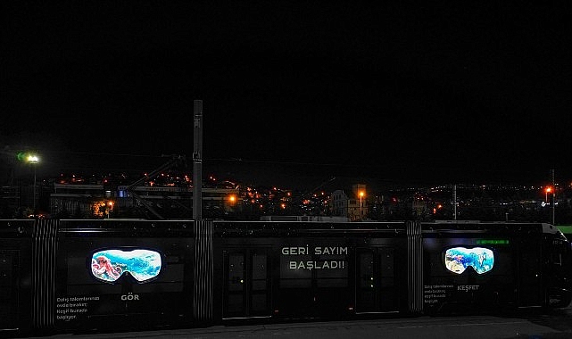 Kocaeli'de Tramvaylar Su Altı Dünyasına Dönüştü: Körfez Aqua Raylara Taşındı