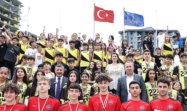 Küçükçekmece’de 250 Genç Sporcu 19 Mayıs Koşusunda Yarıştı
