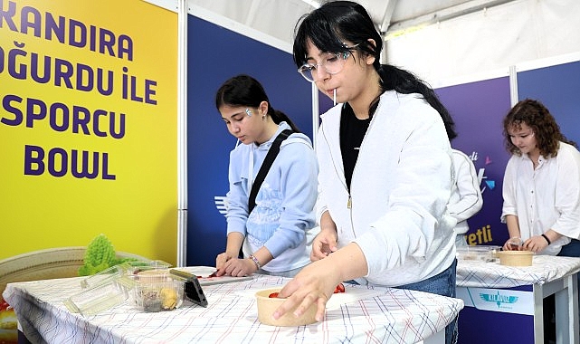 EnFest 2026'da Gençler Makarna Yapıp Kumda Türk Kahvesi Pişirdi