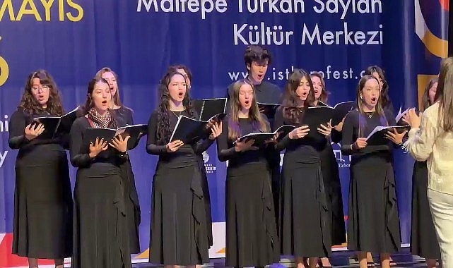 Maltepe Gençlik Korosu'ndan Uluslararası Festivalde Büyüleyici Performans