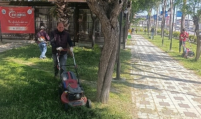Menderes'te Ot Biçme Seferberliği: 44 Mahallede Yangın ve Haşere Tehlikesine Karşı Önlem