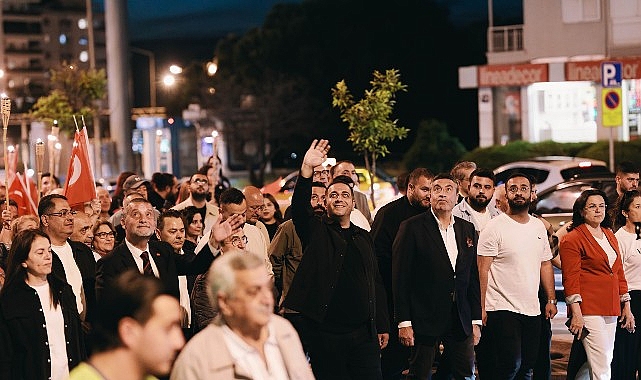 Narlıdere'de 19 Mayıs Coşkusu: Bağımsızlık Ateşi 107. Yılda Yeniden Alevlendi