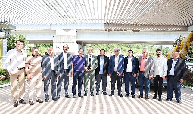 Geyve'de Yeni Buluşma Noktası: Nehir Cafe Kahve Evim Açıldı