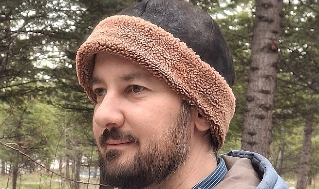 Onur Ünlü'nün Yeni Projesi 'Kün Fe Yekün' Yapay Zeka ve Mistisizmi Buluşturuyor