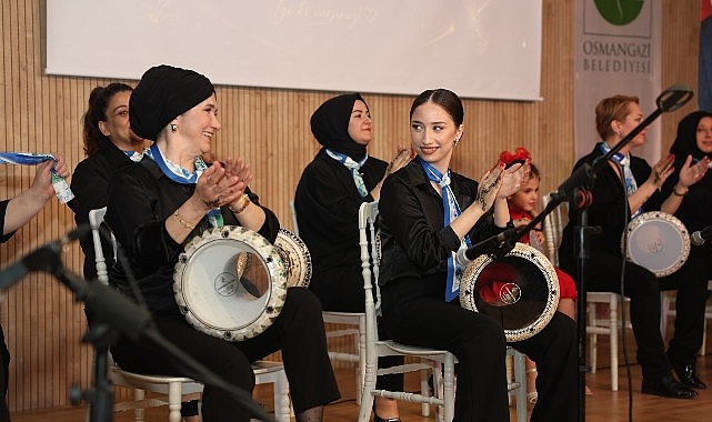 Osmangazi'de Anneler ve Kızları Aynı Sahnede Ritimle Buluştu