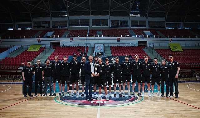 Konya Büyükşehir Belediyespor U16 Takımı Türkiye Üçüncülüğünü Kazandı