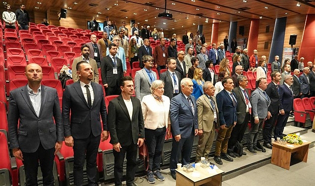 Saray Belediyesi'nden Tıp Dünyasına Ev Sahipliği: Mide Kanseri Kongresi Başladı