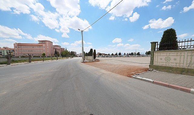 Karaman'da Bayram Trafiğine Çözüm: Şehir Mezarlığına Yeni Araç Giriş Kapısı