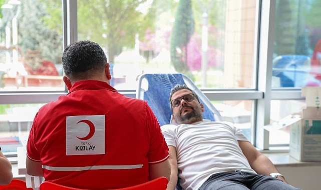 Selçuklu Belediyesi'nden Kızılay'a Kan Bağışı Desteği: Yüzlerce Ünite Umut Oldu