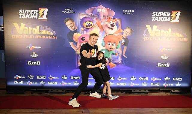 Süper 1 Takım Görkemli Galayla Sinemaseverlerle Buluştu: 22 Mayıs'ta Vizyonda