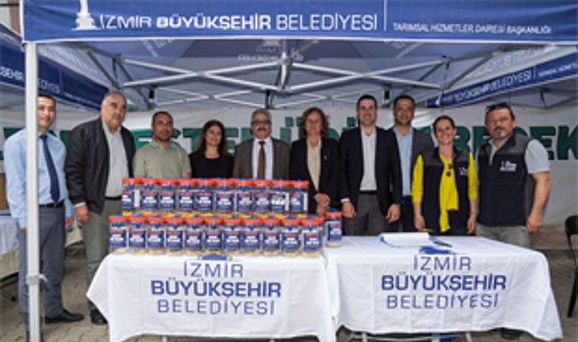 İzmir'de incir üreticisine ekşilik böceğine karşı 4 bin 350 doğal tuzak dağıtıldı