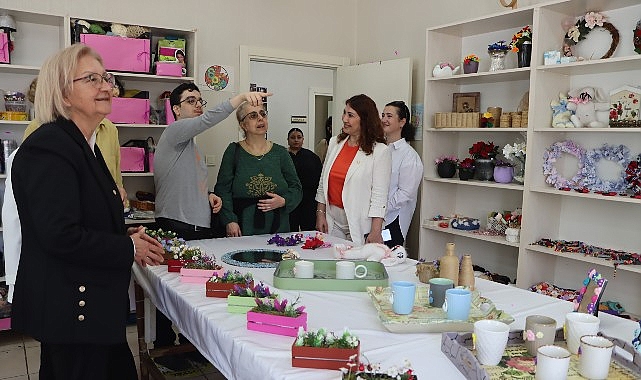 Maltepe'de özel gereksinimli bireylerin el emeği sergisi: 20 Mayıs'a kadar açık
