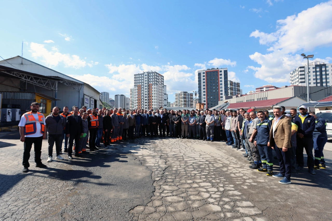 Talas Belediye Başkanı Yalçın: Bayramda Fedakâr Personelimiz Gece Gündüz Çalıştı