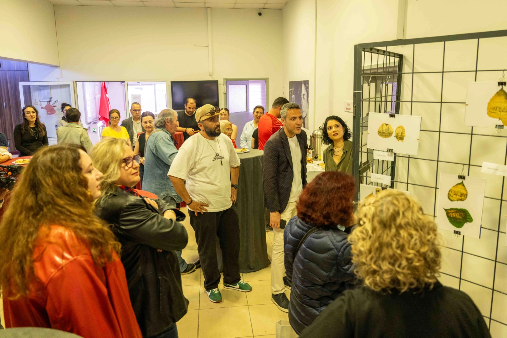 Bornova'da Yıl Sonu Sergileri: El Emeği Eserler Büyük İlgi Topladı
