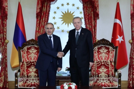Erdoğan-Paşinyan Görüşmesi: Normalleşme Sürecinde Yeni Adım
