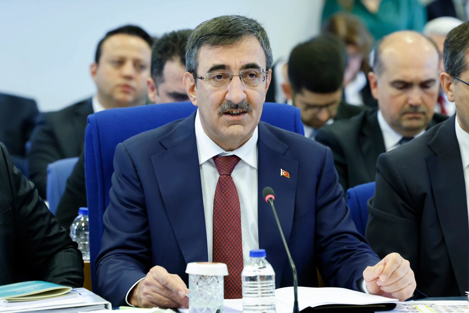 Cevdet Yılmaz: İşsizlik Oranı 36 Aydır Tek Hanede, Yüzde 8,2'ye Geriledi