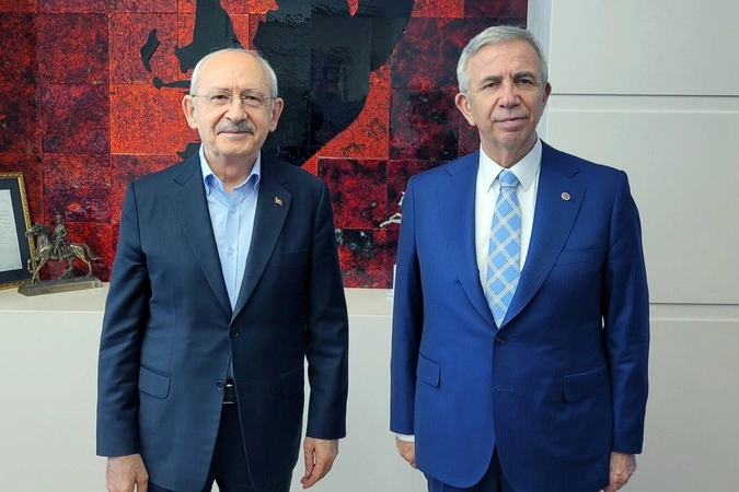 Mansur Yavaş'tan Kılıçdaroğlu'na Birlik Çağrısı: 'CHP'nin Zarar Görmemesi Ortak Sorumluluğumuz'