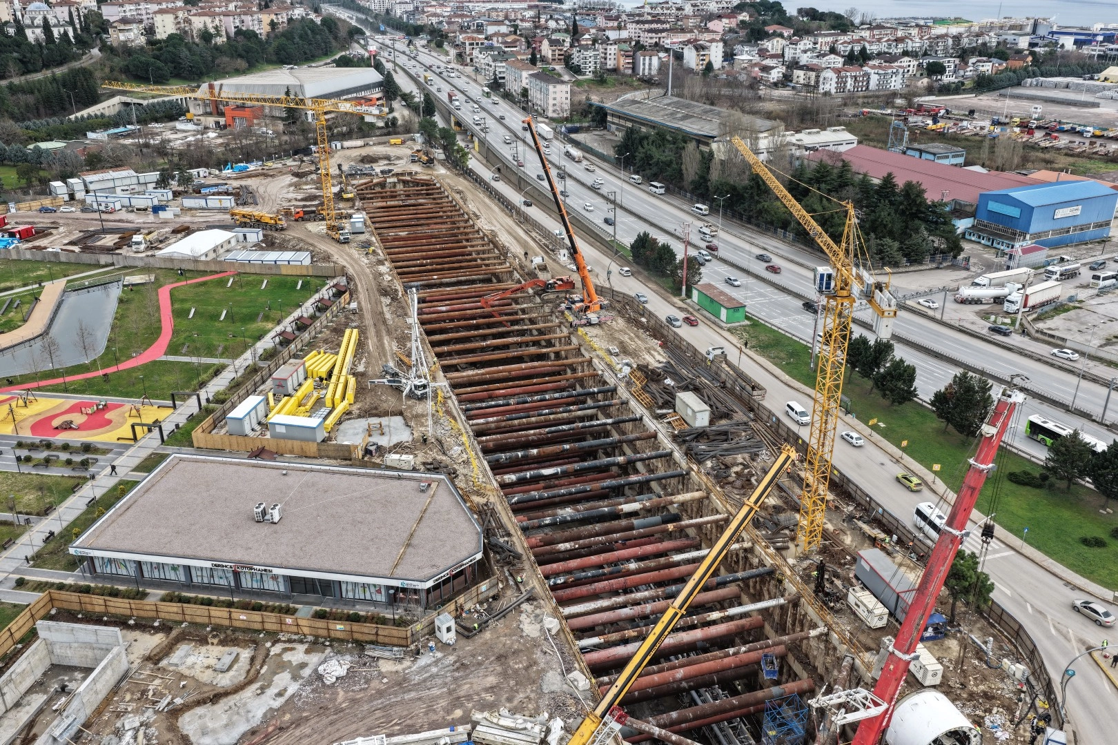 Körfezray Metro Projesi'nde 6 TBM ile Kazı Çalışmaları Hızla İlerliyor