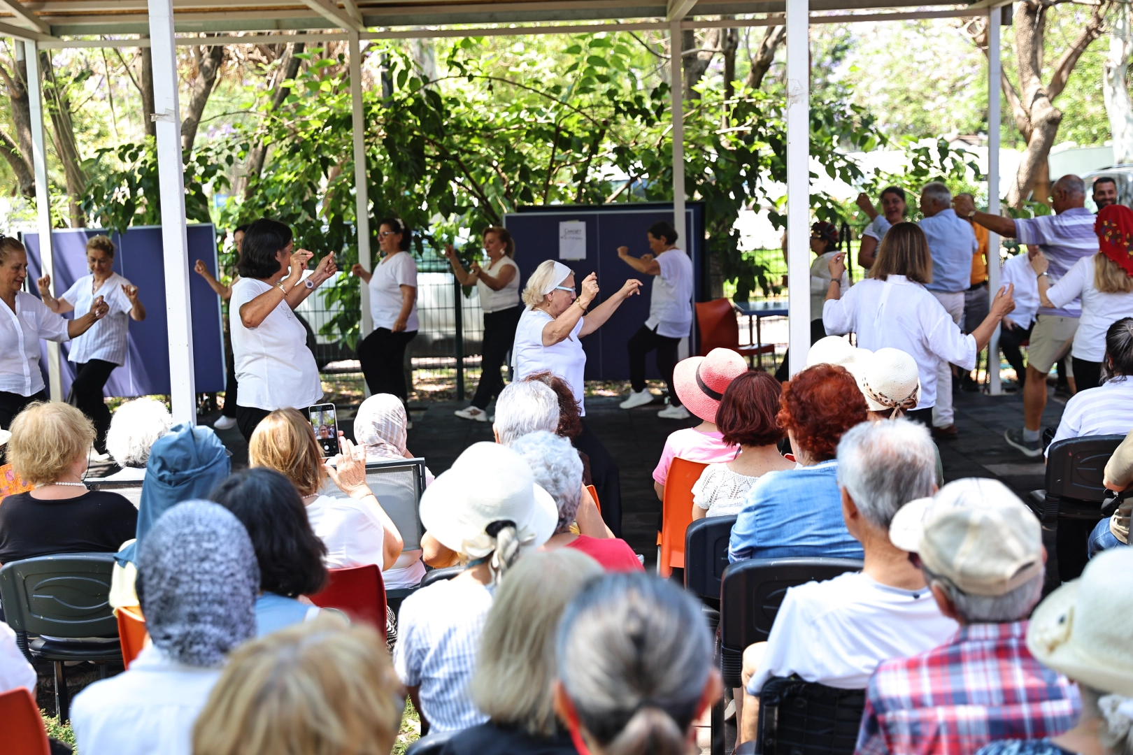 Antalya'da Aktif Yaşlı Merkezi'nde Yaz Tatili Öncesi Duygusal Veda