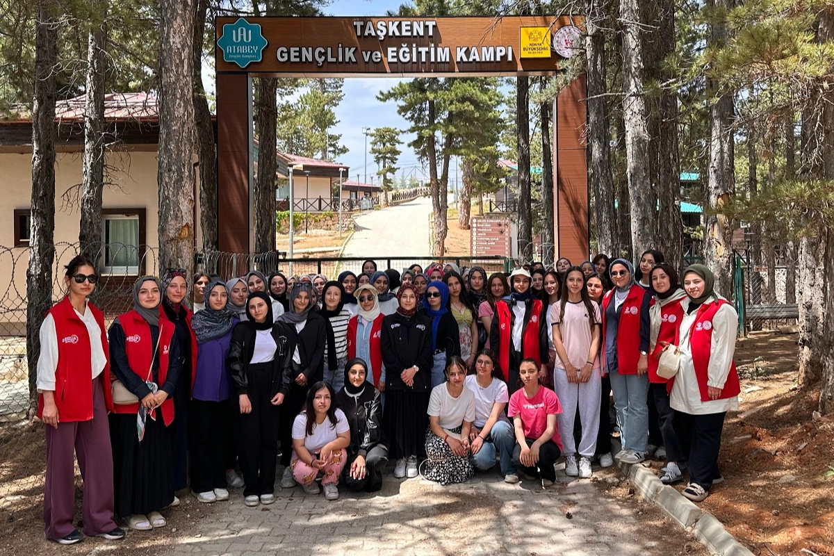 Karatay Belediyesi'nden Gençlere Dev Yaz Tatili Fırsatı: 18 Branşta Eğitim ve Eğlence