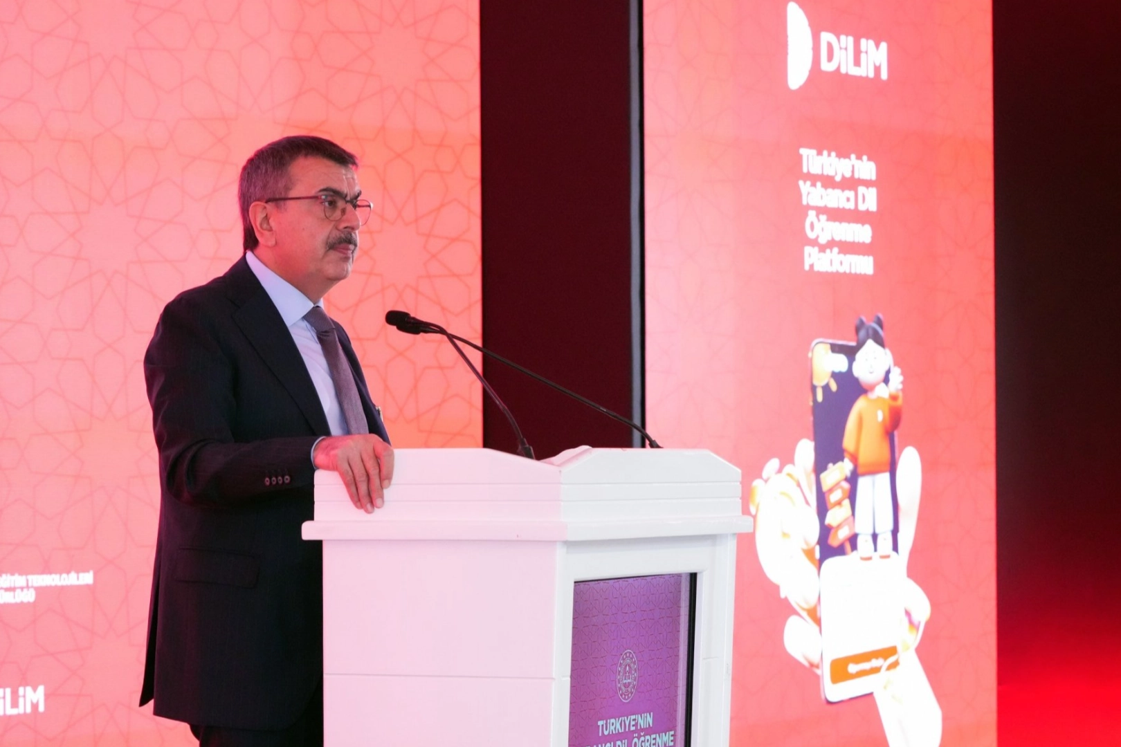 Milli Eğitim Bakanı Tekin: DİLİM Platformu ile Yapay Zekâda Milli Duruşumuzu Koruyoruz