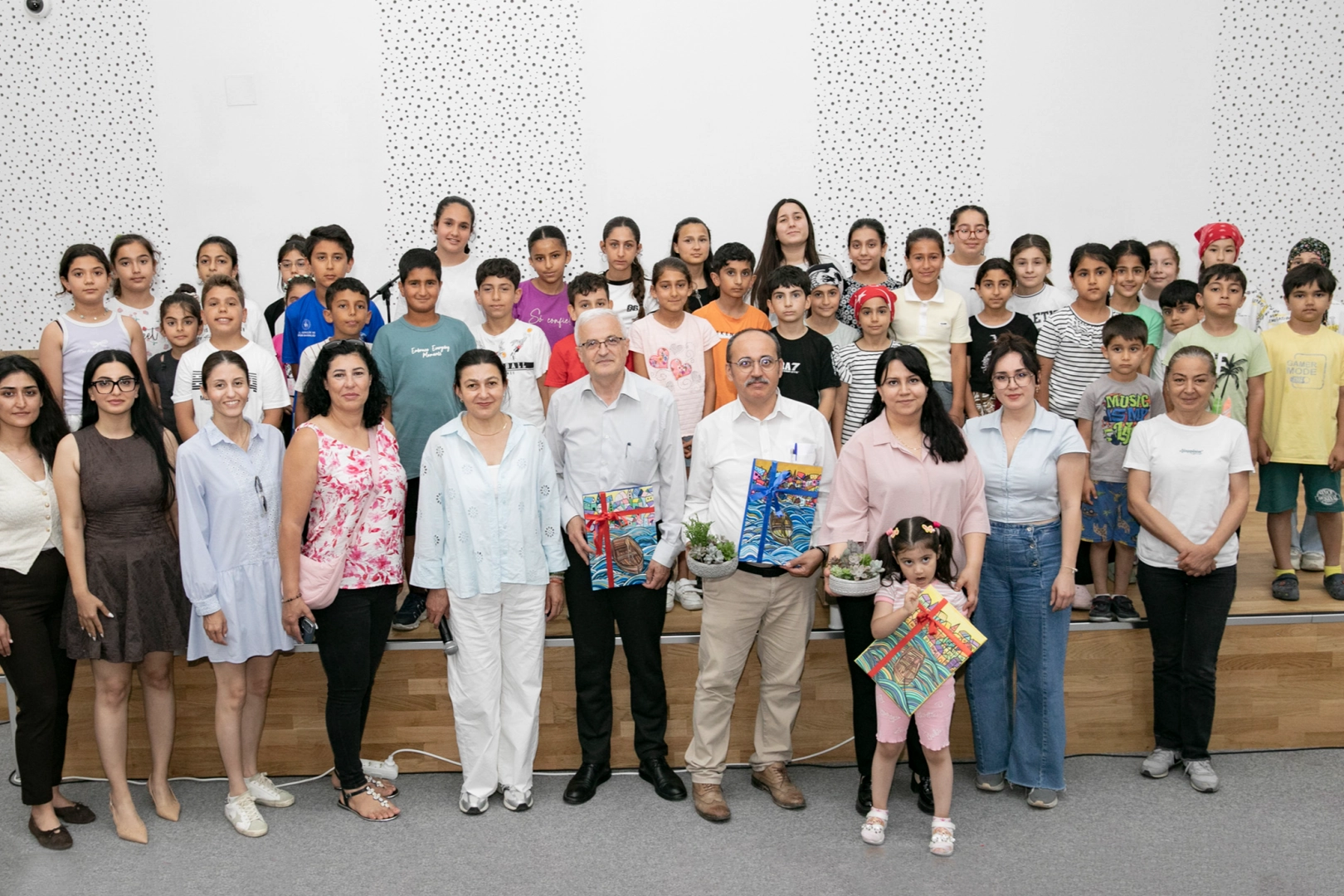 Mersin'de Çocuk İşçiliğiyle Mücadele Semineri: Uzmanlardan Kritik Uyarılar