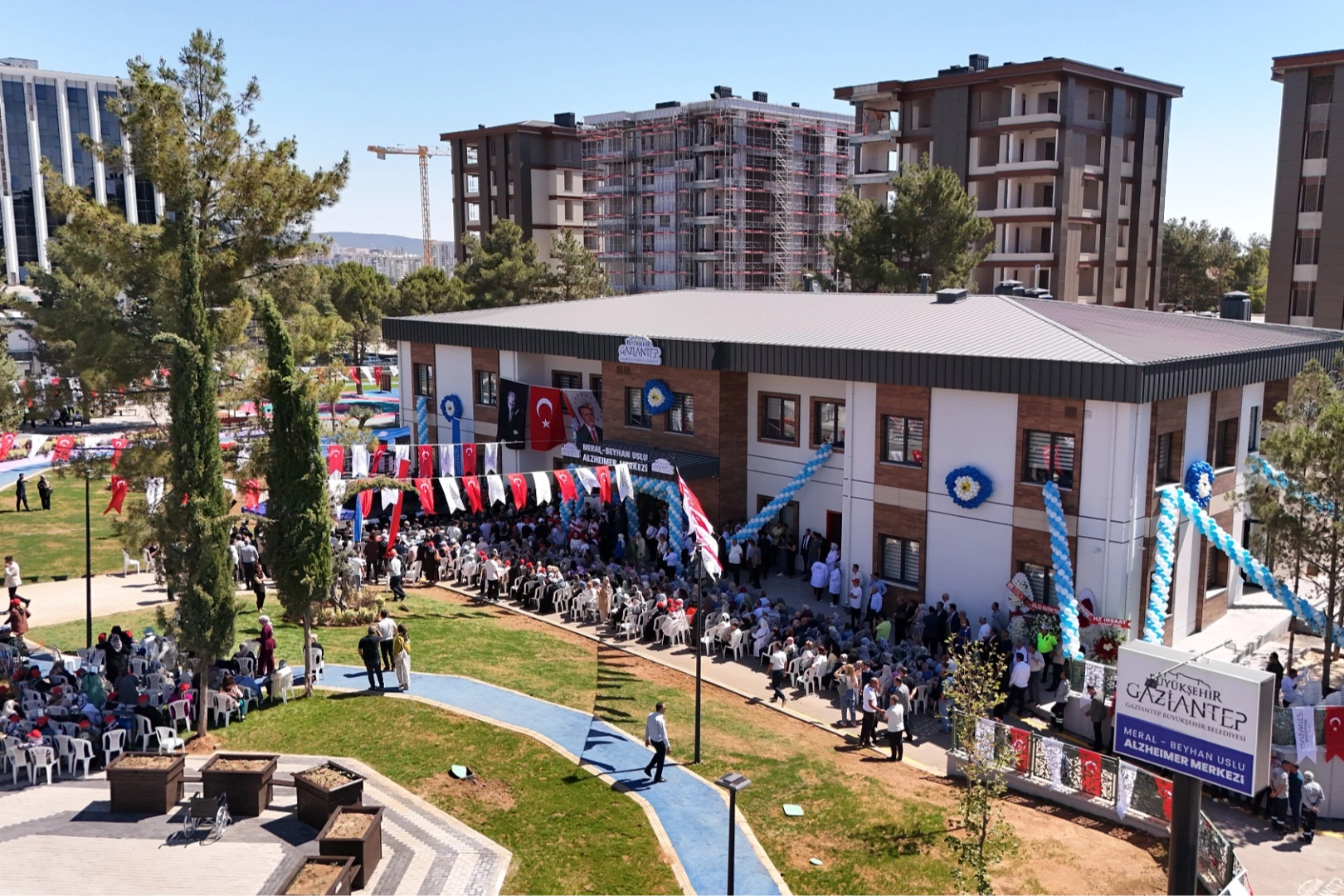 Gaziantep'te 500 Kişilik Dev Alzheimer Merkezi Hizmete Açıldı