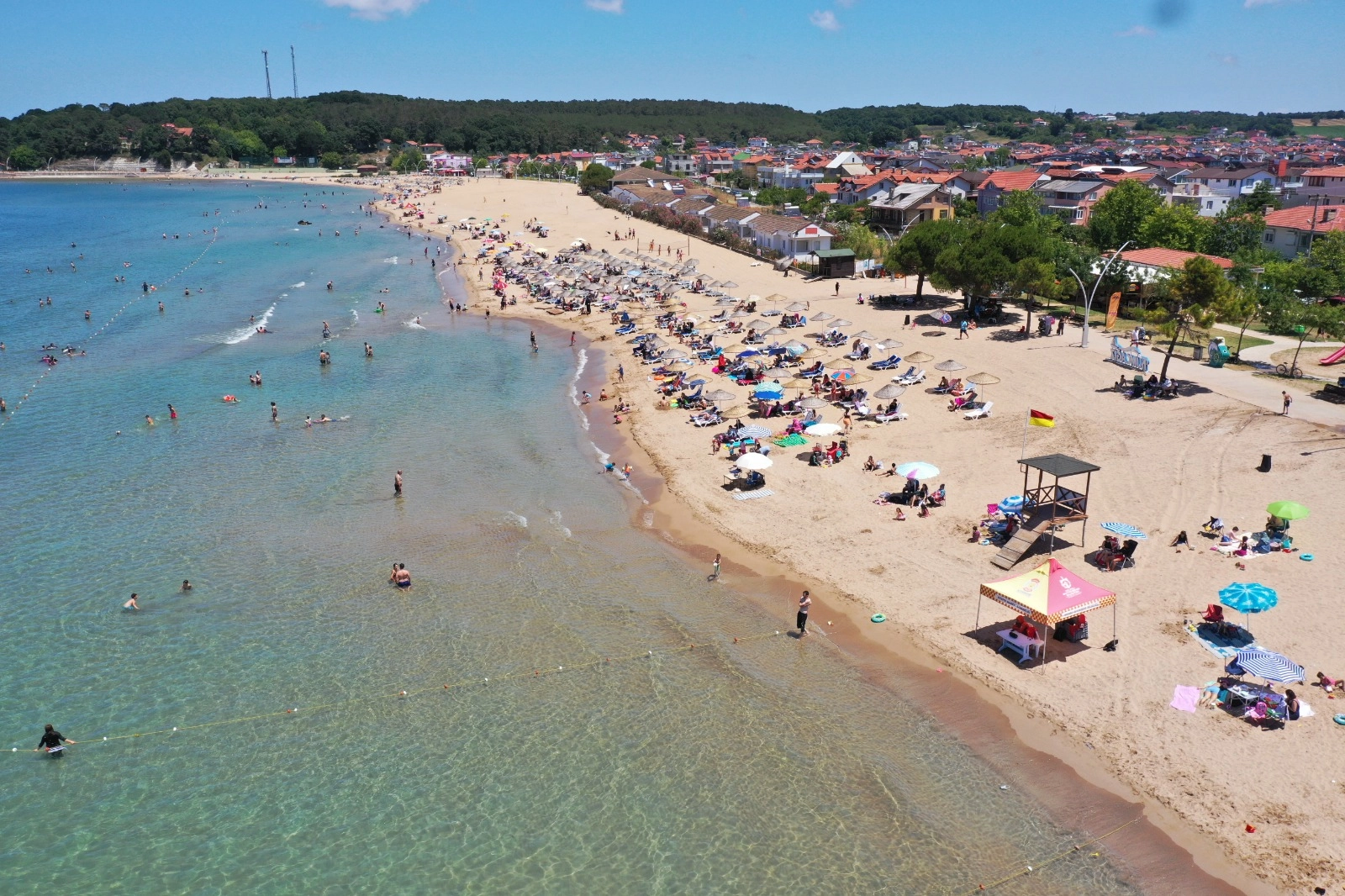 Kocaeli'de Mavi Bayraklı Plajlarda 2024 Ücret Tarifesi: Şezlong 150 TL, Otopark 175 TL