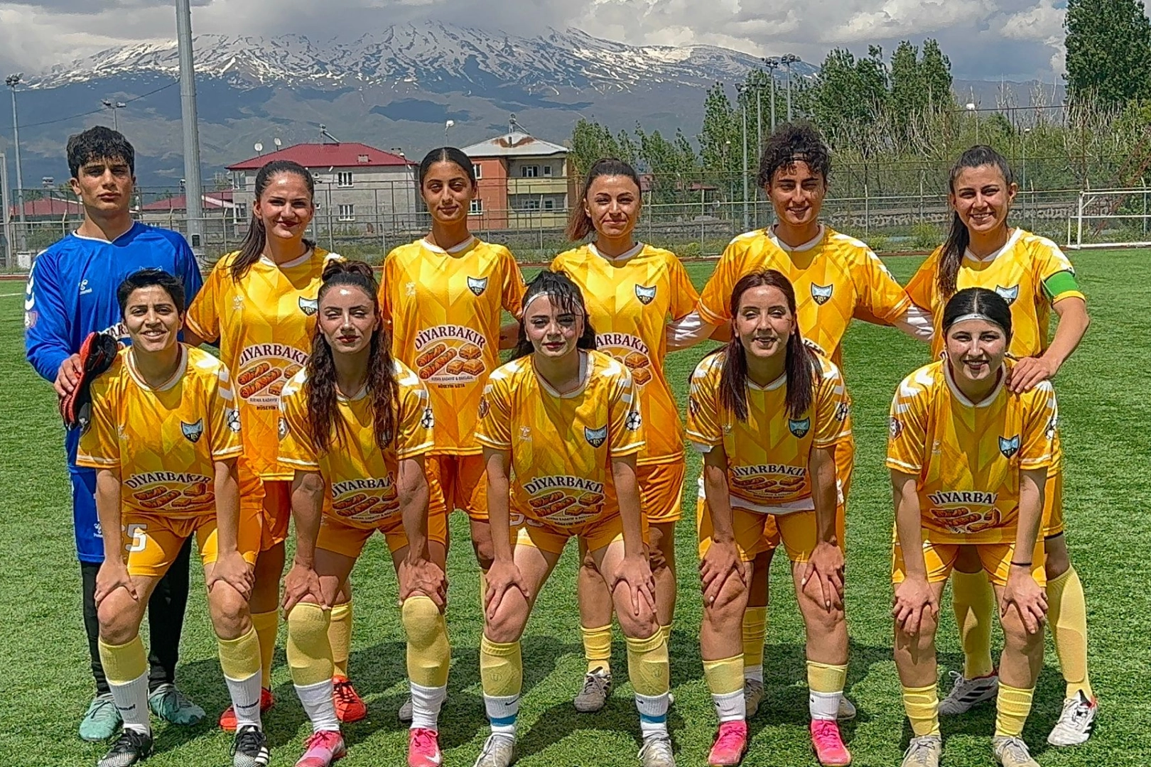 Bayazıtspor Muş'ta Tarihi Farka İmza Attı: 10-0'lık Zafer