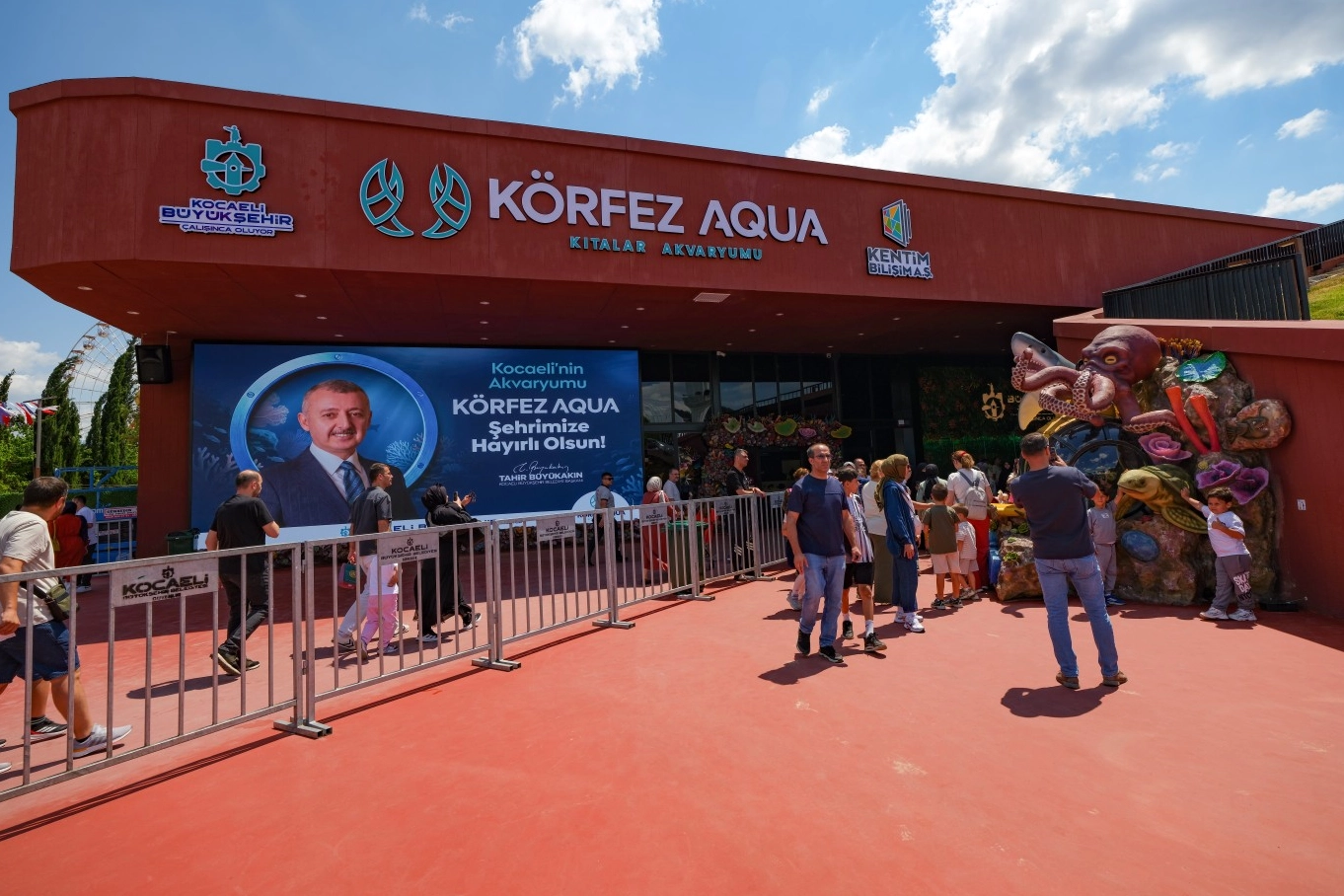 Körfez Aqua Kıtalar Akvaryumu İlk Hafta Sonunda 36 Bin 809 Ziyaretçiyi Ağırladı