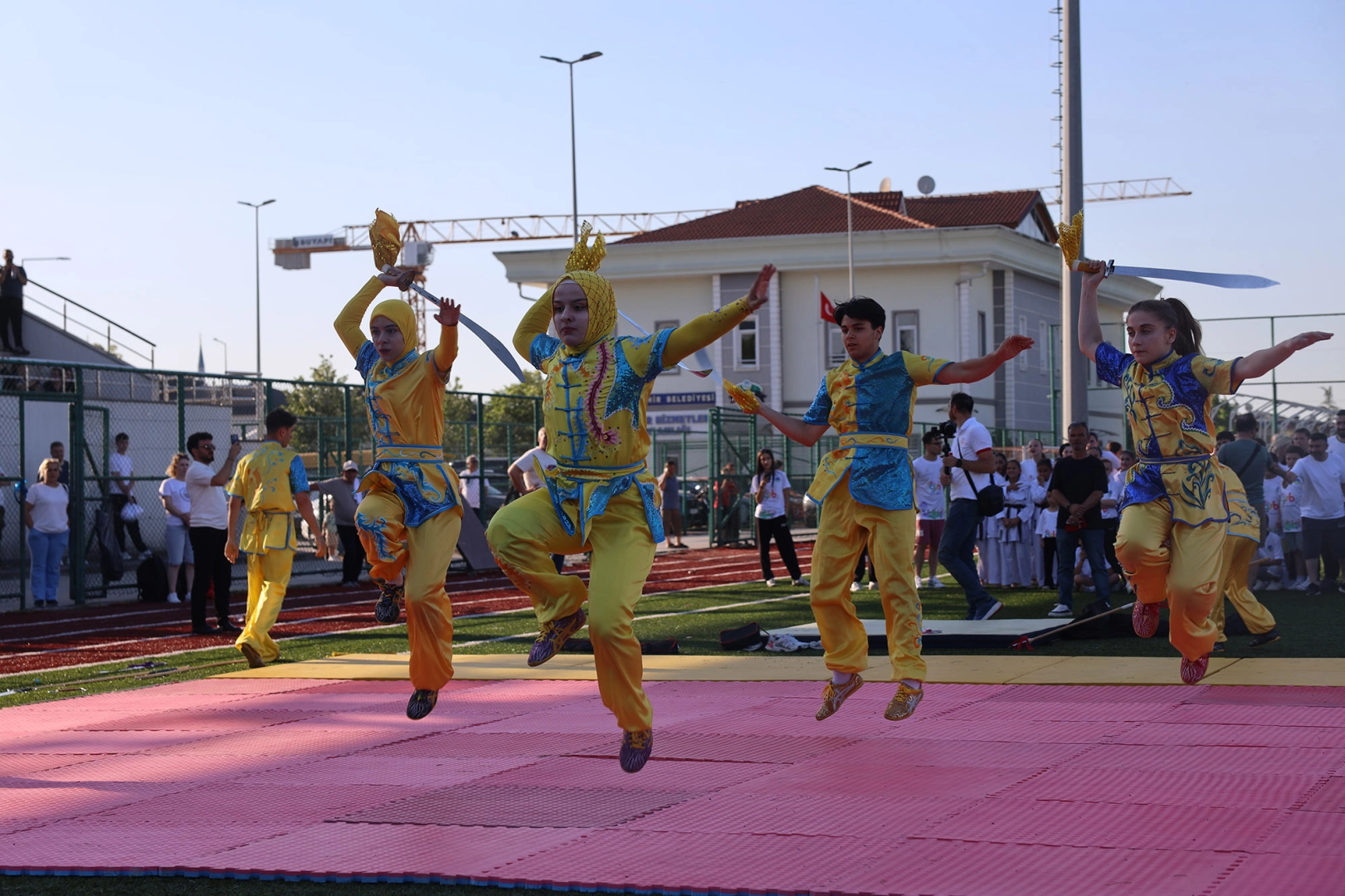 Sakarya'da 22 Branşta Ücretsiz Yaz Spor Okulları Başladı