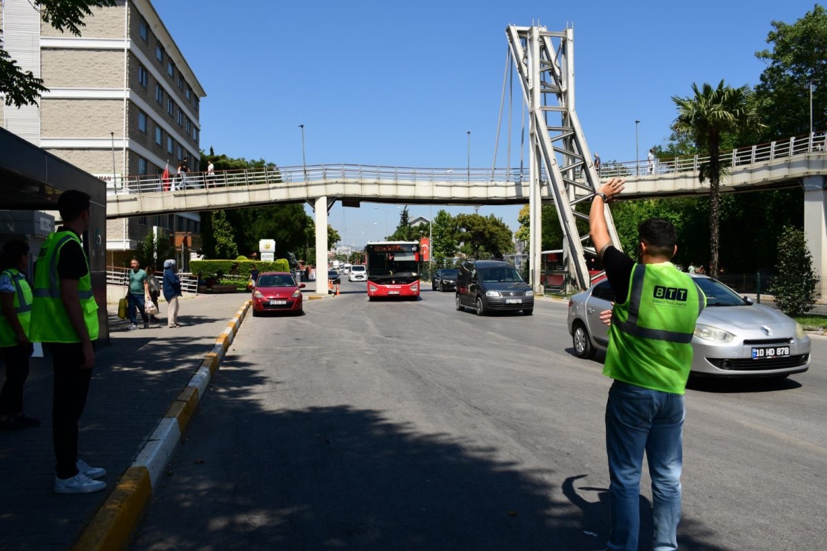 Balıkesir'de Toplu Taşıma Denetimleri: Vatandaş Memnuniyeti Yüzde 100'e Yaklaştı