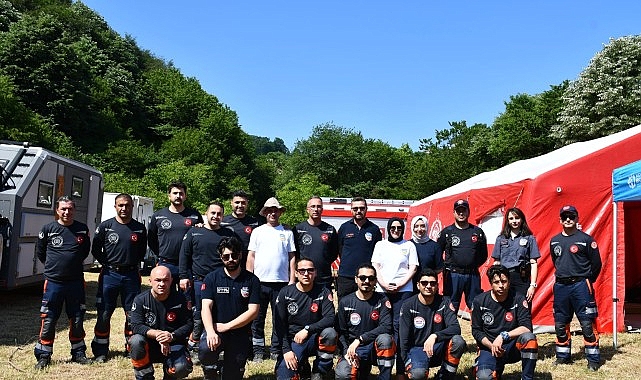 Kocaeli'de 40 STK'dan Bin Afet Gönüllüsü Eğitim Kampında Buluştu