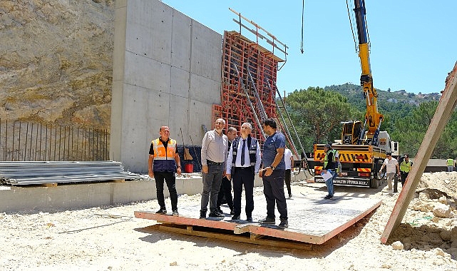 Kaş'ın 54 Mahallesinde Su Altyapısına 1.8 Milyar Liralık Dev Yatırım