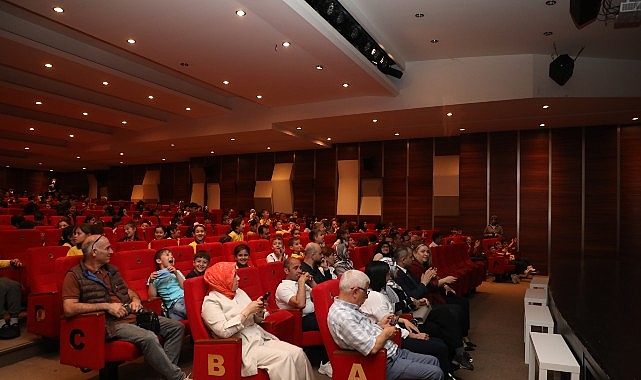 İnegöl'de Atık Toplama Yarışması Ödülleri Sahiplerini Buldu: Dereceye Giren Okullar Açıklandı