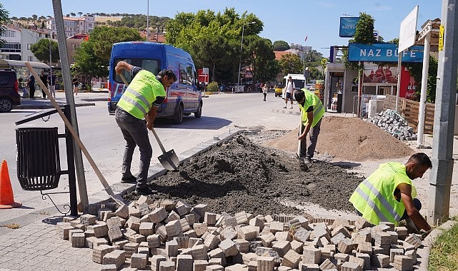 Ayvalık'ta Kaldırım Seferberliği: Yayalar İçin Güvenli ve Düzenli Ulaşım