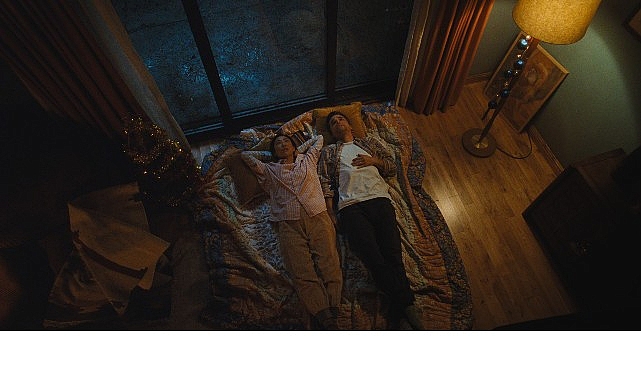 Greta Lee ve Wagner Moura'nın Başrolünde Olduğu 'Son Ev' 7 Ağustos'ta Netflix'te