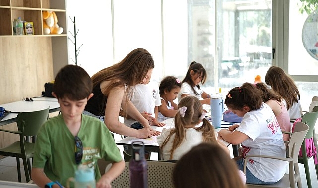 Bayraklı'da Çocuklar İçin Ücretsiz Yaz Okulu: Kayıtlar Başladı