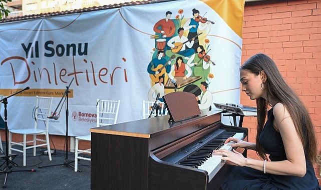 Bornova'da 3 Gün Süren Müzik Şöleni: Miniklerden Yetişkinlere Sahne Heyecanı