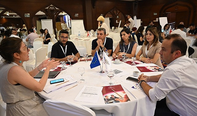 Antalya'da Aşırı Sıcaklara Karşı Eylem Planı: 19 İlçede Risk Analizi Tamamlandı