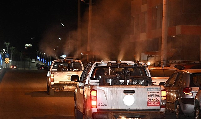 Manisa Büyükşehir'den 17 İlçede Gece Gündüz Haşere İlaçlama Seferberliği